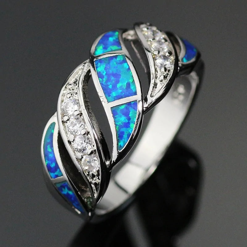 Anillo Plateado de Ópalo Azul y Plata